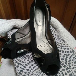 Naturalizer Low Heel Shoes